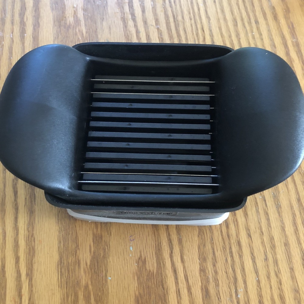 Pampered Chef Quick Slice 1181 Vegetable Fruit Egg Slicer Kitchen Tool Gadget